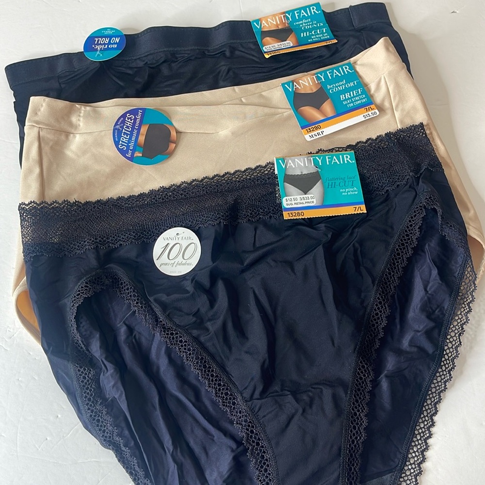 Vanity Fair Assortment of Panties 3 Pairs Size Large / 7